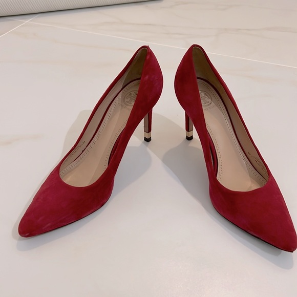 Tory Burch Shoes - Tory burch red pumps